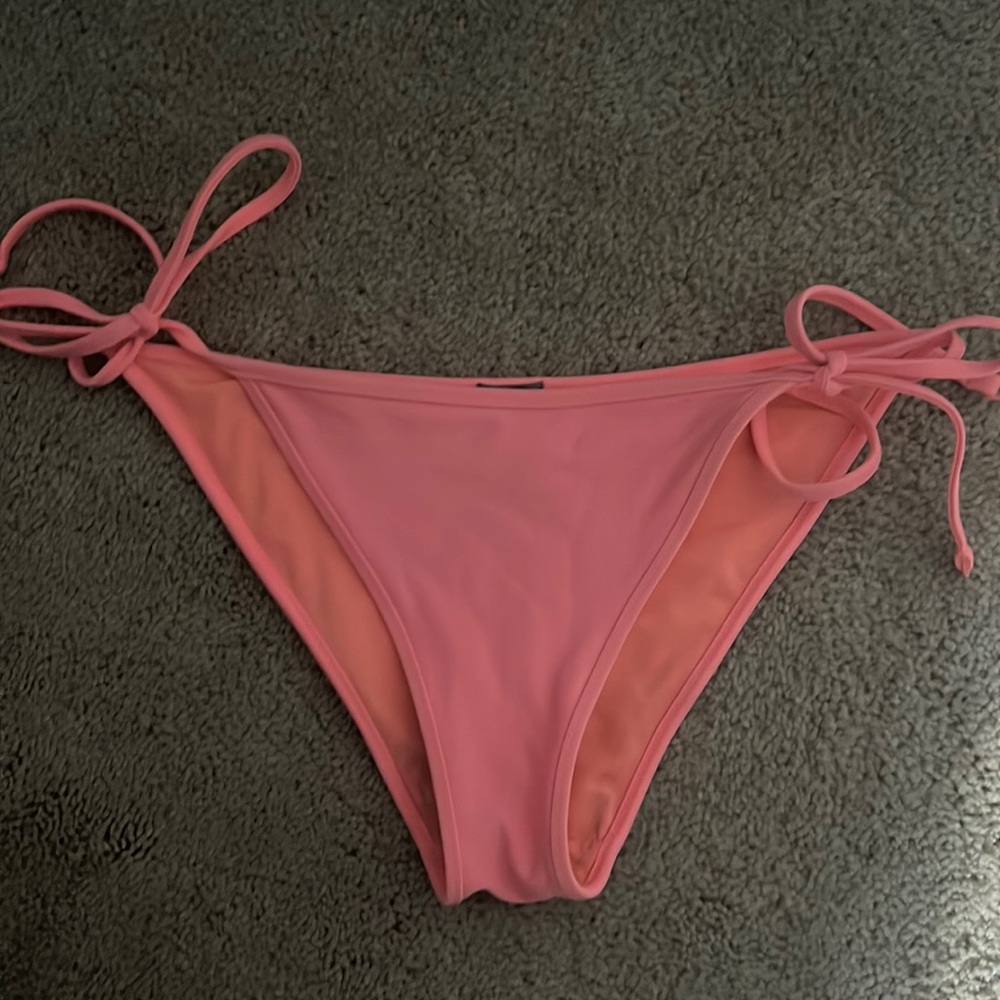 Bikini bottoms